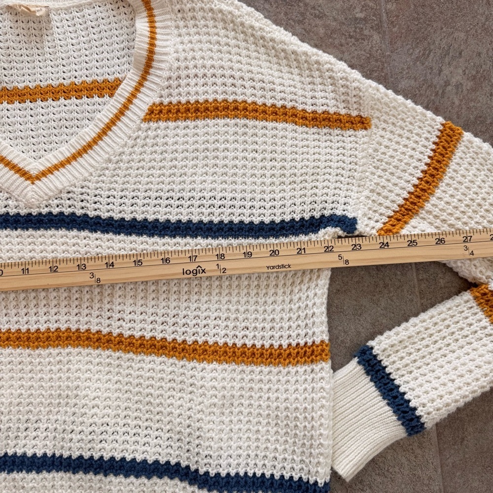 Hem & Thread V-Neck Striped Knit Sweater 100% Cotton Size Medium - Picture 6 of 7